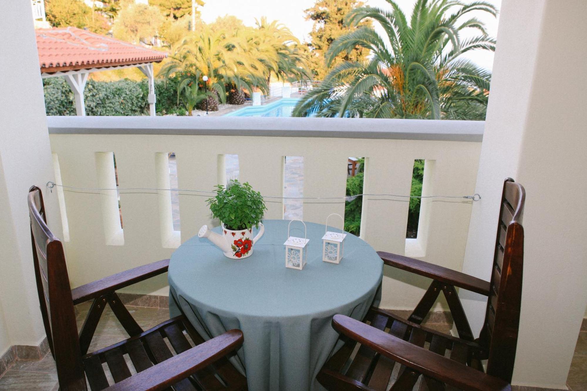Stafylos Suites & Boutique Hotel Dış mekan fotoğraf